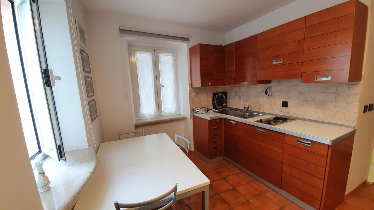 روفينج Apartments Villa Ernesta المظهر الخارجي الصورة